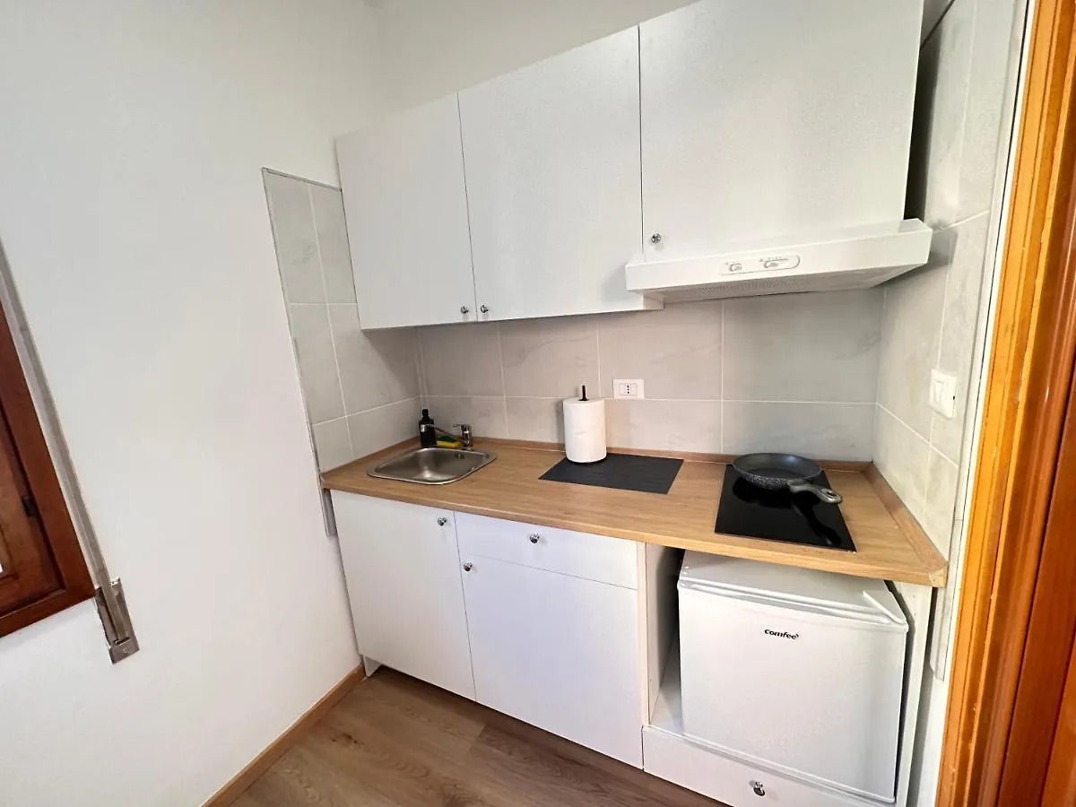 Calima Apartments Marghera Guest house