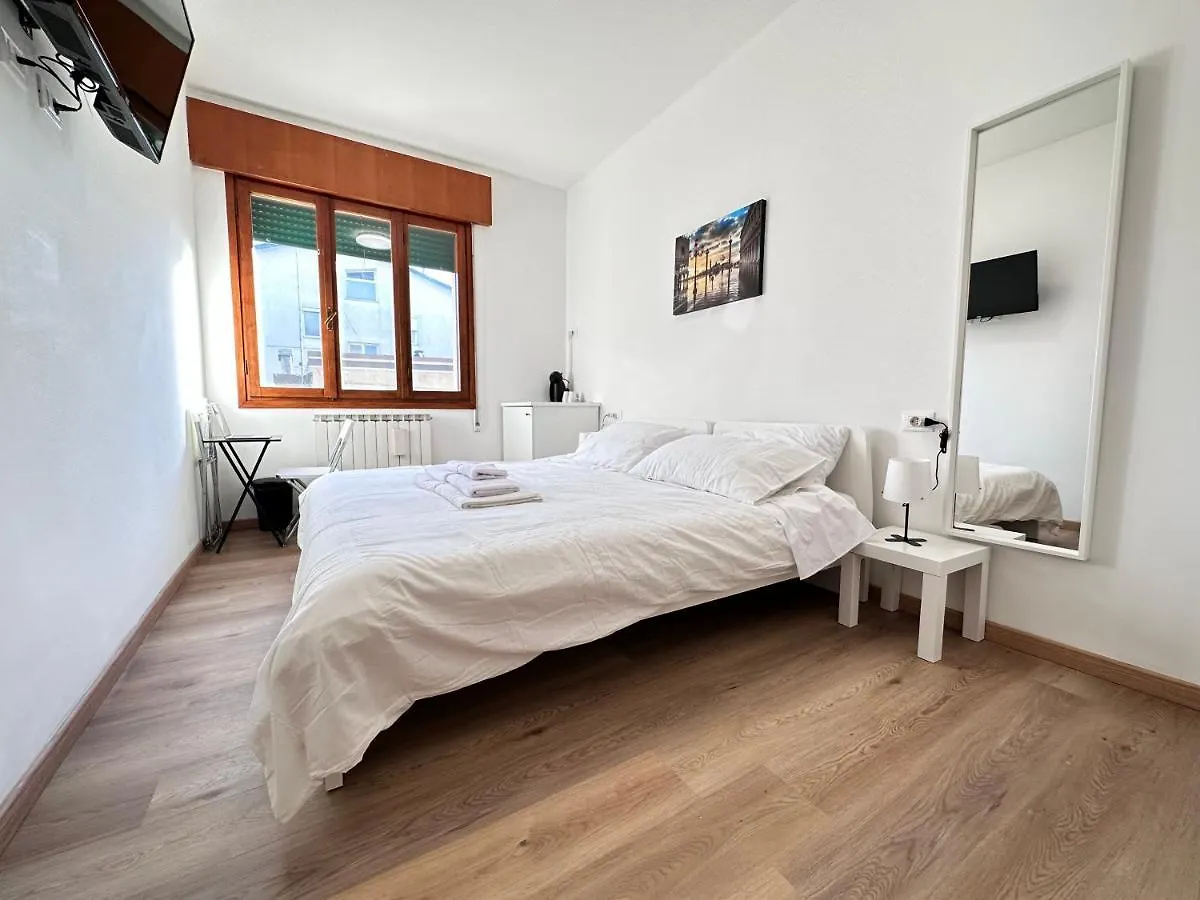 Guest house Calima Apartments Marghera
